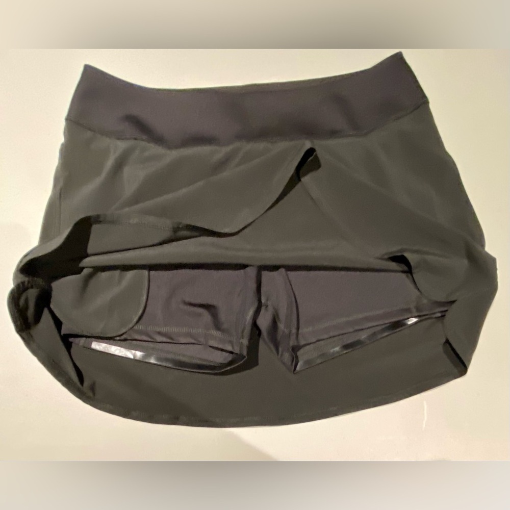 Puma PWRShape Black Golf Skirt, size L, NWT - Picture 5 of 8